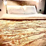 Mates Port Hotel 5*