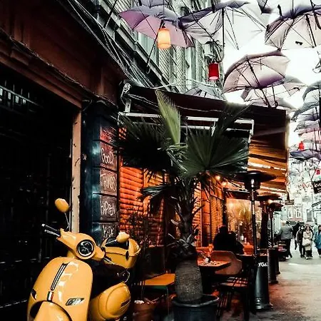 Szálloda Mates Port 5*