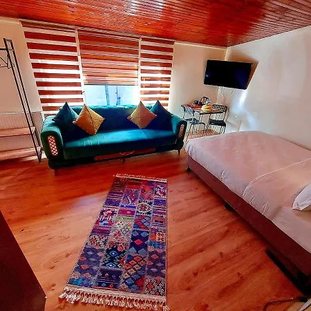 Szálloda Mates Port 5*