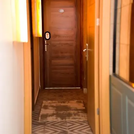 Hotell Mates Port 5*