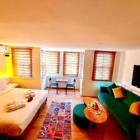 Mates Port 5* Istanbul