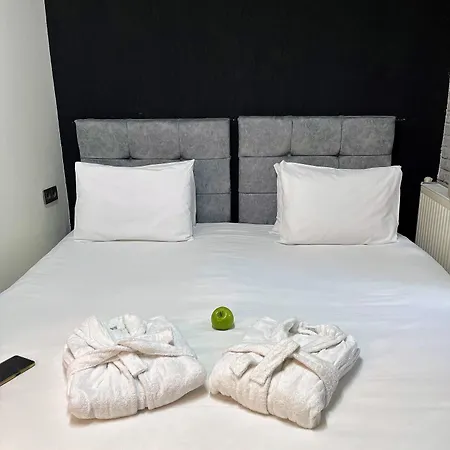 Mates Port Hotell